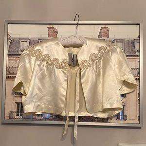 Vintage satin bridal capelet